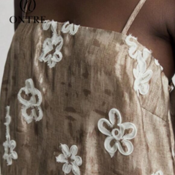 NWOT - Silk Floral Pattern Maxi - Picture 2 of 8